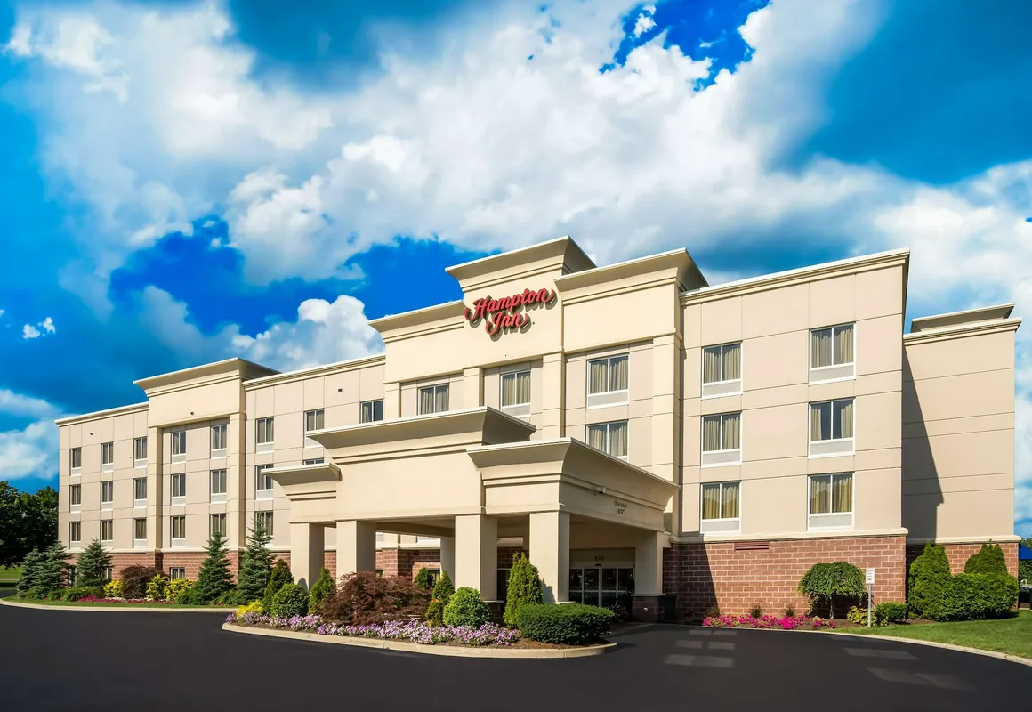 Hampton Inn Clifton Park hotel hero