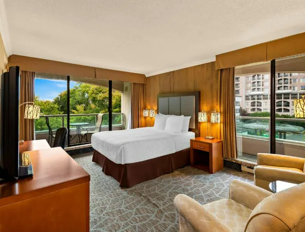 Best Western Plus Inner Harbour hotel detail image 4