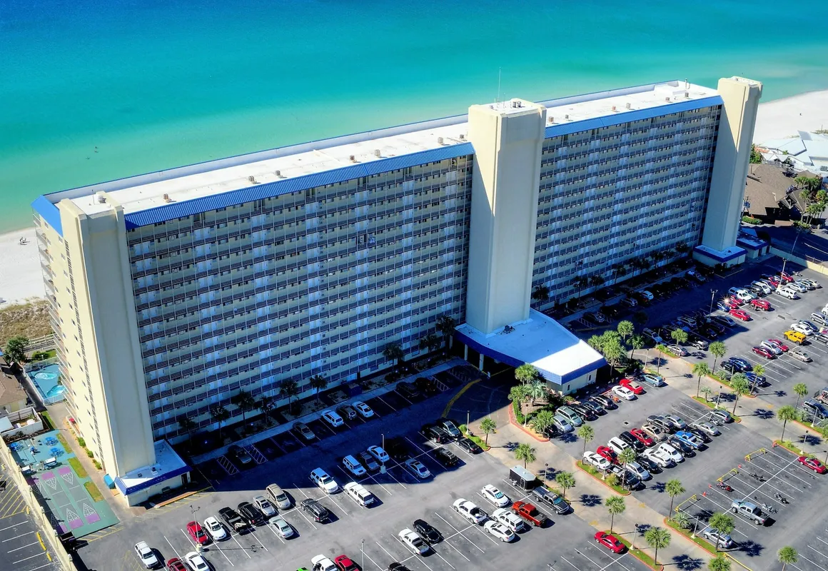 Summit Beach Resort by Southern Vacation Rentals hotel hero