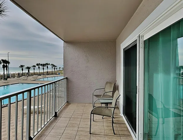 Summit Beach Resort by Resort Collection hotel detail image 3