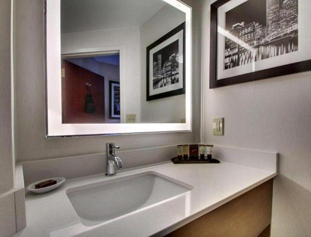 Best Western Plus Boston Hotel hotel detail image 4