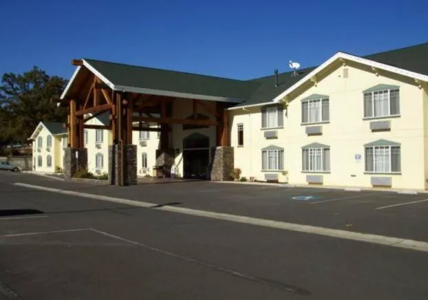 Murphys Suites hotel detail image 1