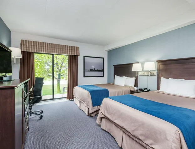 Super 8 by Wyndham Port Elgin hotel detail image 4