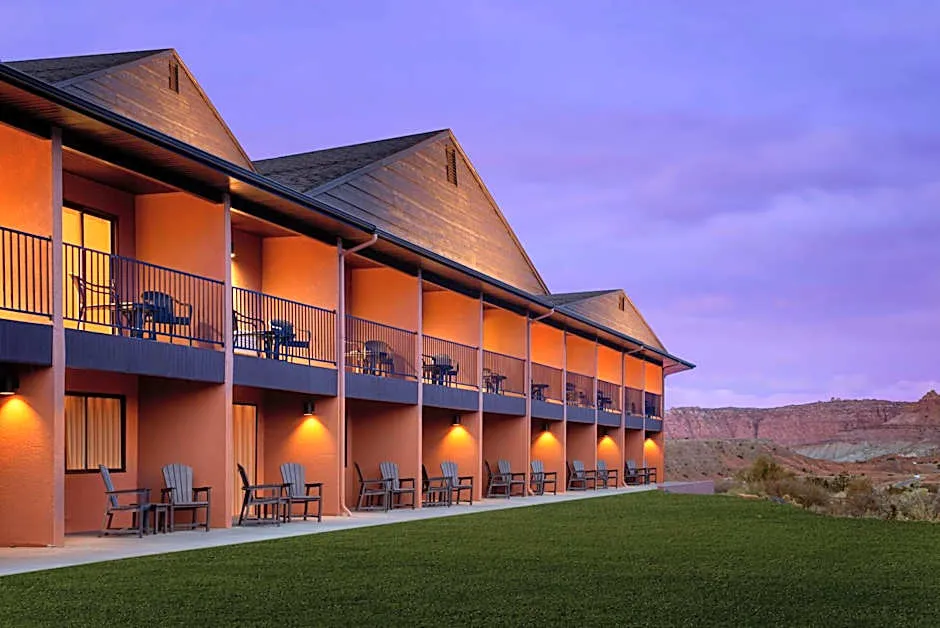 Capitol Reef Resort hotel hero