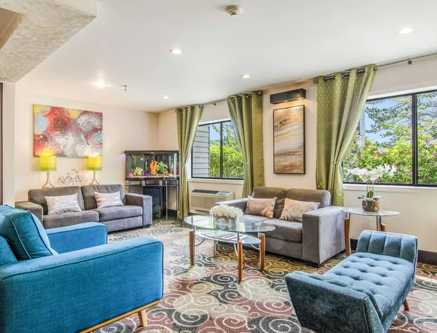 GuestHouse Inn & Suites Hotel Poulsbo hotel detail image 3