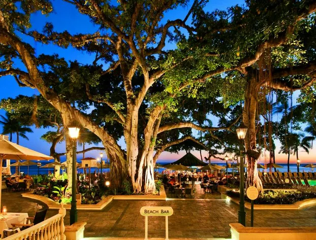 Moana Surfrider, A Westin Resort & Spa, Waikiki Beach hotel detail image 1