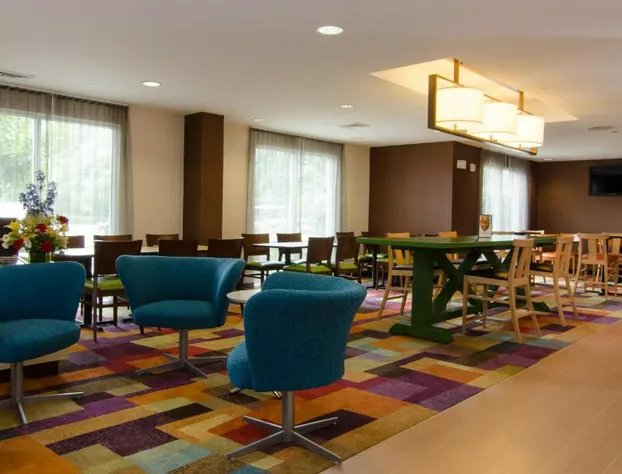 Fairfield Inn by Marriott Hartsville hotel detail image 2