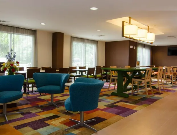 Fairfield Inn by Marriott Hartsville hotel detail image 2