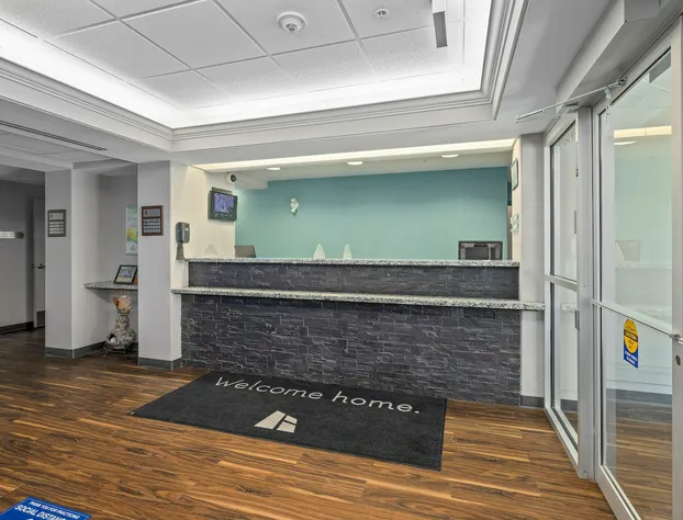 Home Inn Express - Medicine Hat hotel detail image 4