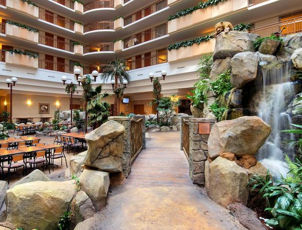 Embassy Suites by Hilton Anaheim South hotel detail image 3