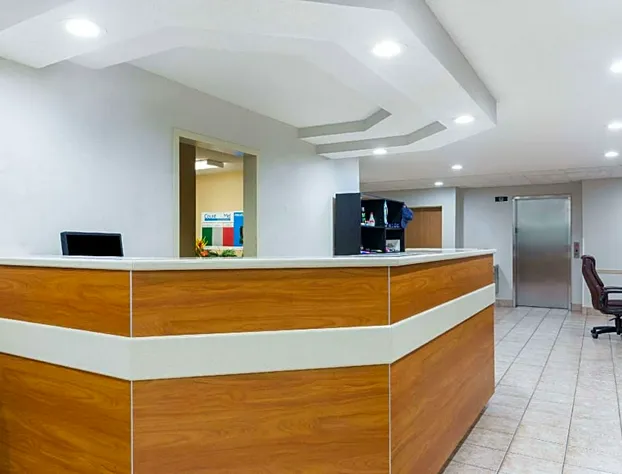 Microtel Inn & Suites By Wyndham Brunswick North hotel detail image 2