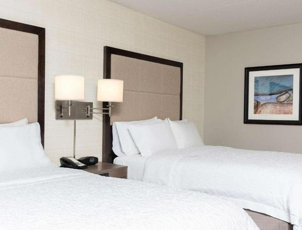 Hampton Inn Bloomington hotel detail image 4