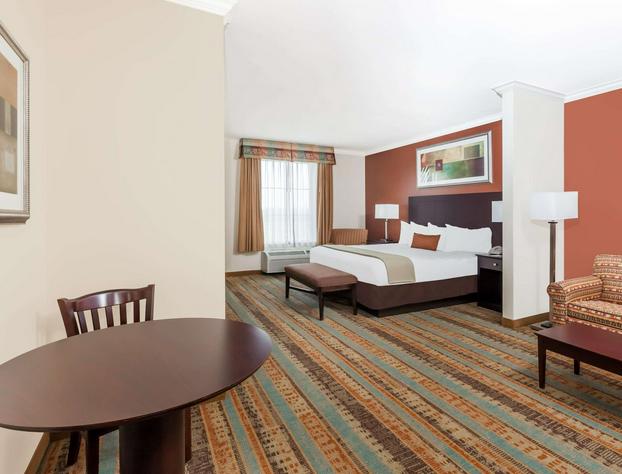 Baymont by Wyndham Henderson hotel detail image 3