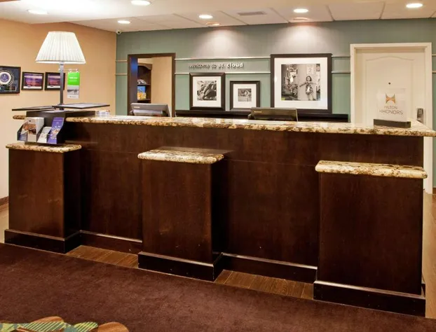 Hampton Inn & Suites St. Cloud, MN hotel detail image 2