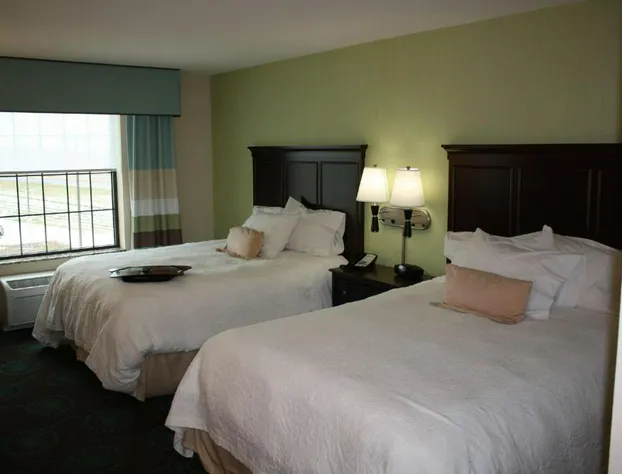 Hampton Inn & Suites St. Cloud, MN hotel detail image 3