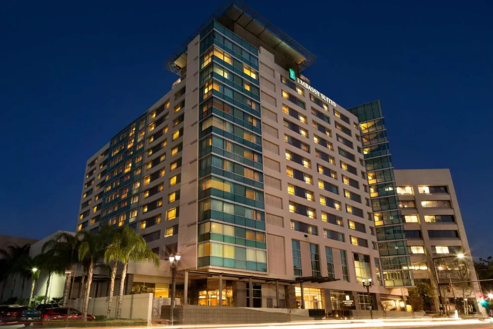 Embassy Suites Los Angeles - Glendale hotel hero