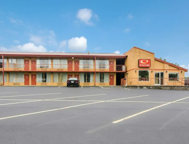 Econo Lodge Marion I-81 hotel detail image 1