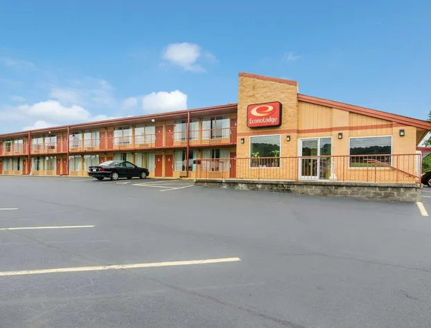 Econo Lodge Marion I-81 hotel detail image 1