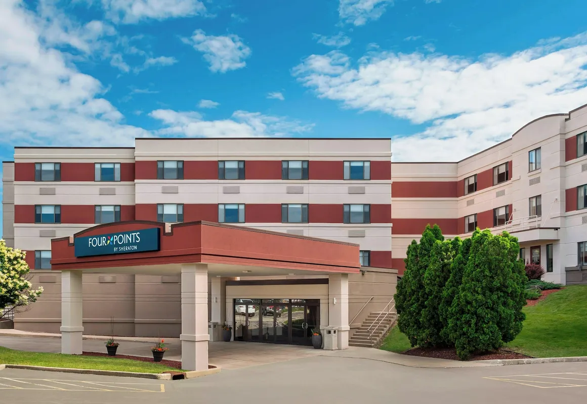 Royce Hotel hotel hero