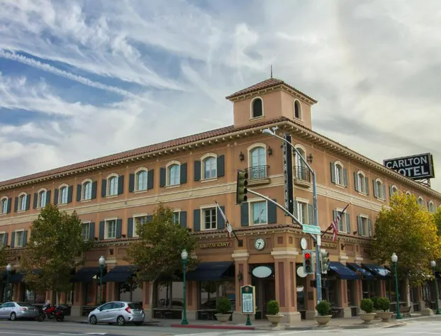 Carlton Hotel hotel detail image 1