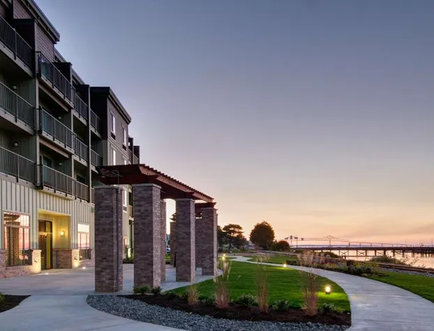 Hampton Inn and Suites Astoria hotel detail image 2