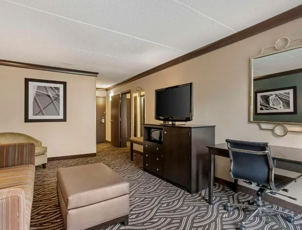 Best Western Plus Kingston Hotel And Conference Center hotel detail image 4