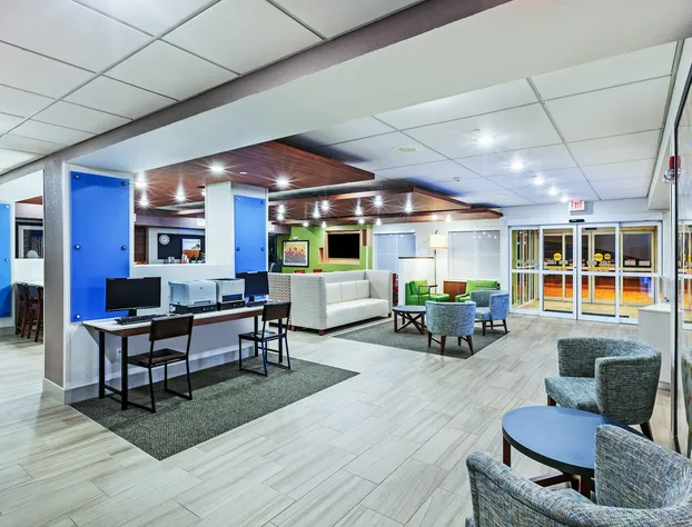 Holiday Inn Express Hotel & Suites Dallas Lewisville by IHG hotel detail image 3