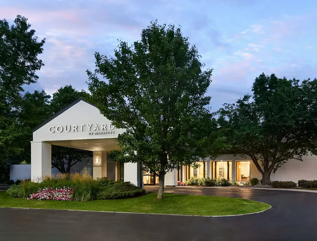 Courtyard by Marriott Fort Collins hotel detail image 1