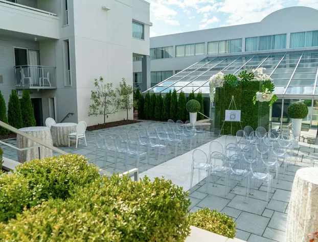 The Kingsley Bloomfield Hills - a DoubleTree by Hilton hotel detail image 2