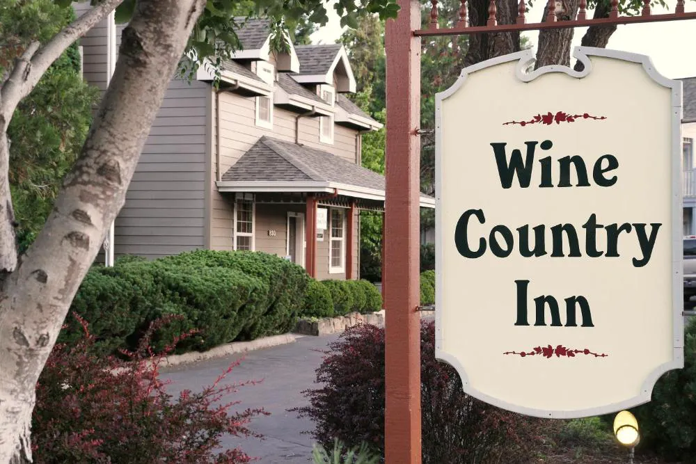Wine Country Inn hotel hero