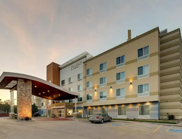 Fairfield Inn & Suites Hutchinson hotel detail image 2