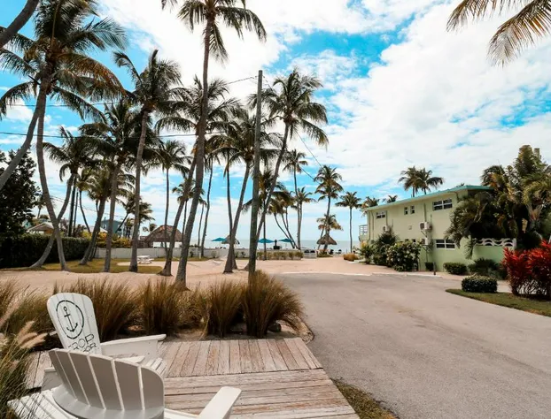 Drop Anchor hotel detail image 1