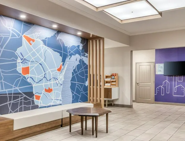 Holiday Inn Express & Suites Green Bay East by IHG hotel detail image 1