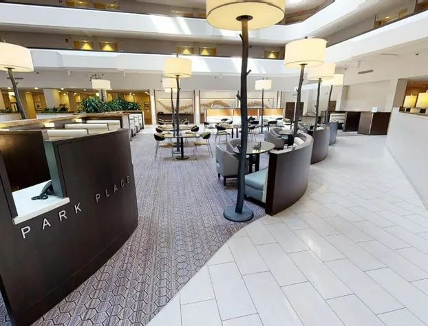 Sheraton West Des Moines Hotel hotel detail image 3