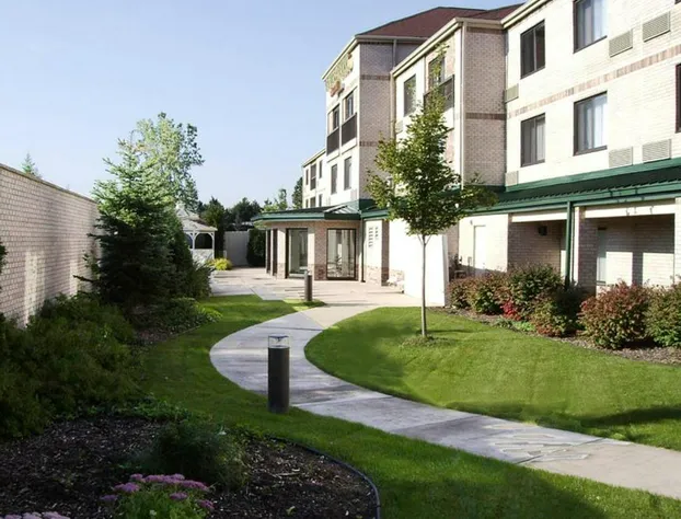 Courtyard by Marriott Detroit Brighton hotel detail image 2