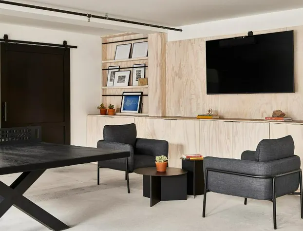 Slackline Moab, Outset Collection by Hilton hotel detail image 3