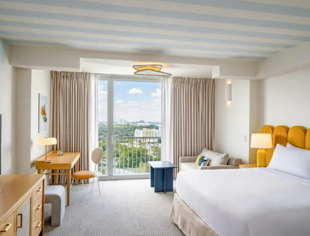 Renaissance Orlando Resort – Disney Springs® Area hotel detail image 2