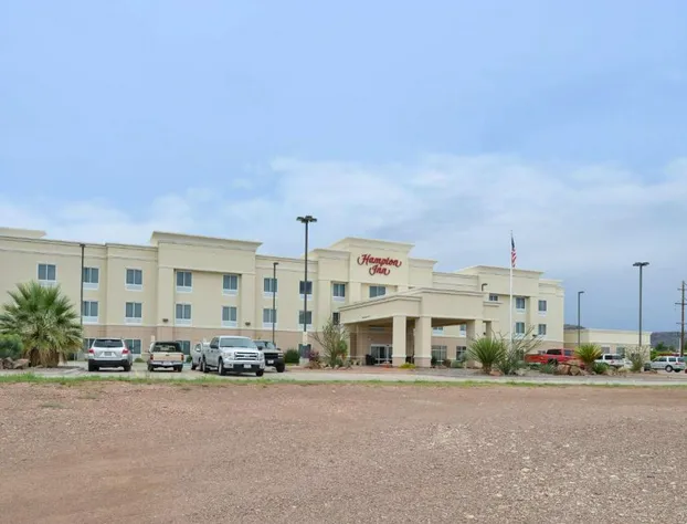 Hampton Inn Alpine hotel detail image 2