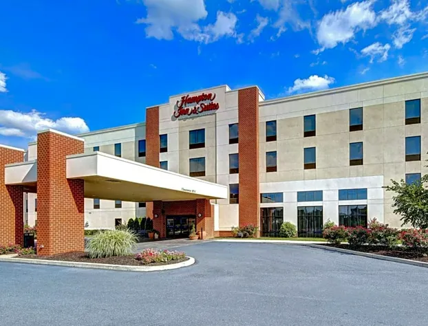 Hampton Inn & Suites Harrisburg/North hotel detail image 1