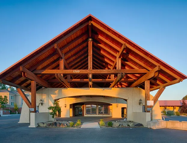 Red Lion Hotel & Conference Center Ellensburg hotel detail image 1