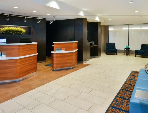 Courtyard by Marriott Beaumont hotel detail image 2