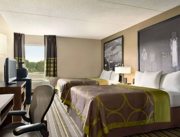 Super 8 by Wyndham Chambersburg I-81 hotel detail image 3