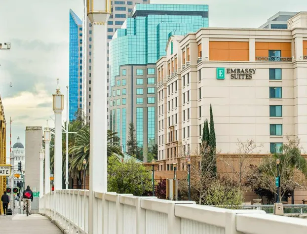 Embassy Suites by Hilton Sacramento Riverfront Promenade hotel detail image 3