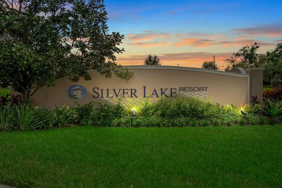 Silver Lake Resort hotel hero