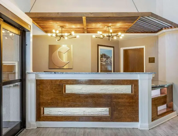 Comfort Suites Southport - Oak Island hotel detail image 2