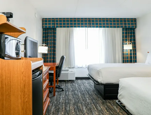 Ramada by Wyndham Cumberland Downtown hotel detail image 3