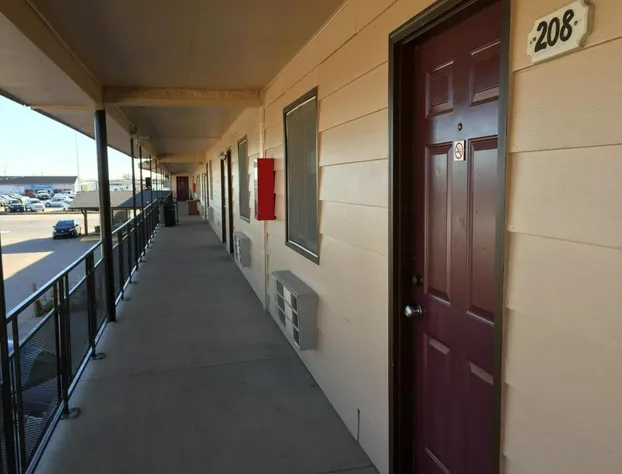Midlands Lodge hotel detail image 4