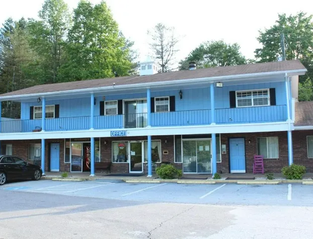 Colonial Inn Franklin hotel detail image 4