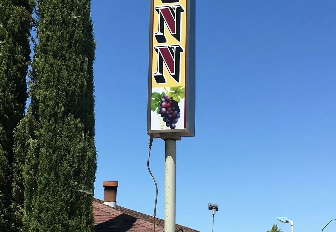 Studio Inn Livermore hotel hero