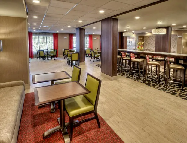 Hampton Inn Cookeville hotel detail image 4